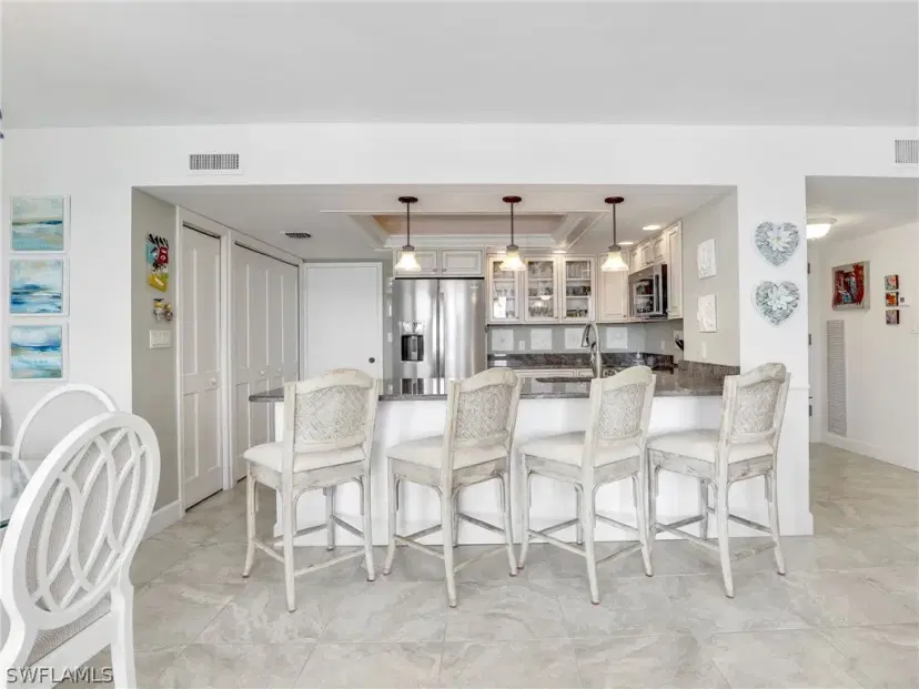 Picture of 3215 Gulf Shore Blvd N 504N, Naples FL 34103
