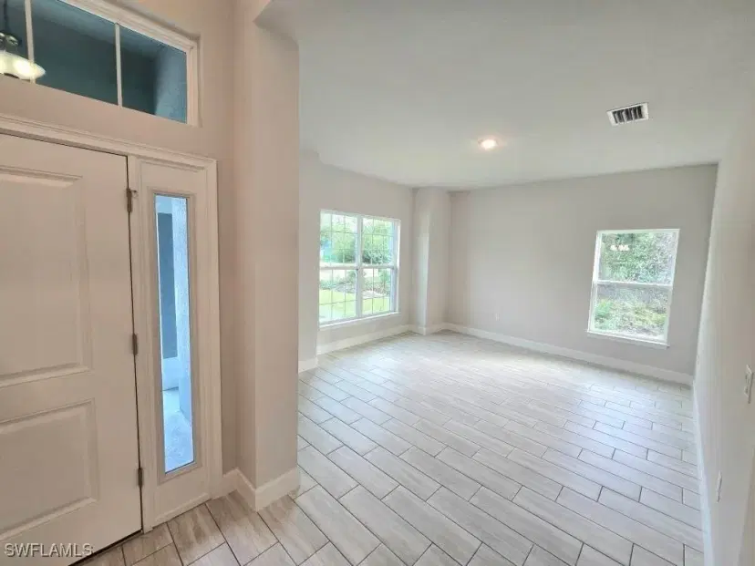 Picture of 224 Callaway Ave S, Lehigh Acres FL 33974