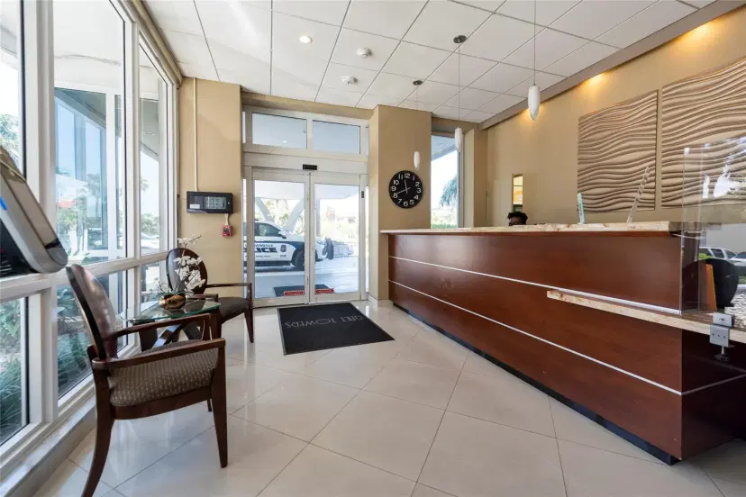 Picture of 4250 Galt Ocean Dr 2H, Fort Lauderdale FL 33308