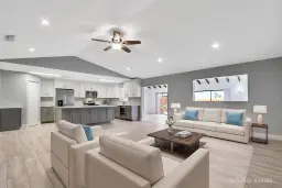 Picture of 123 Stillwater Circle, Jupiter, FL 33458