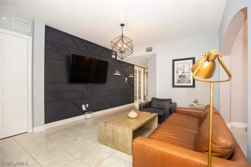 Picture of 1355 Mariposa Cir 6-103, Naples FL 34105