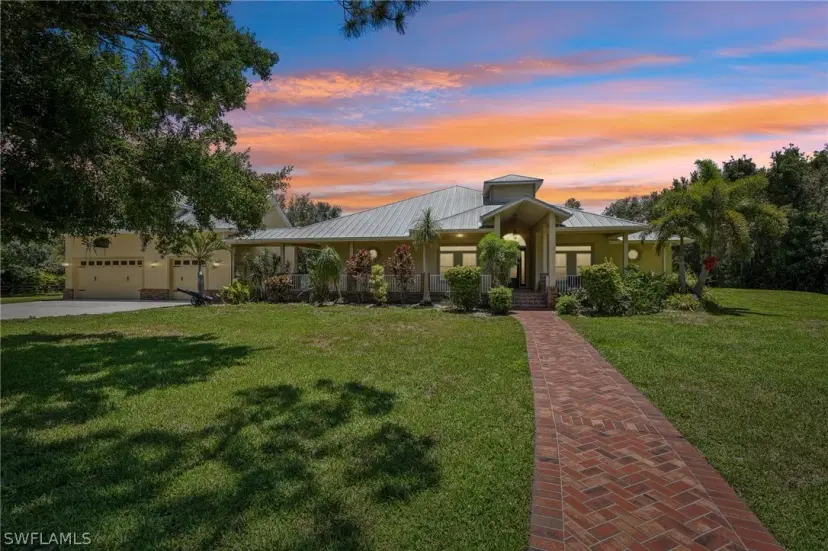 Picture of 16990 River Boat Bend, Alva FL 33920