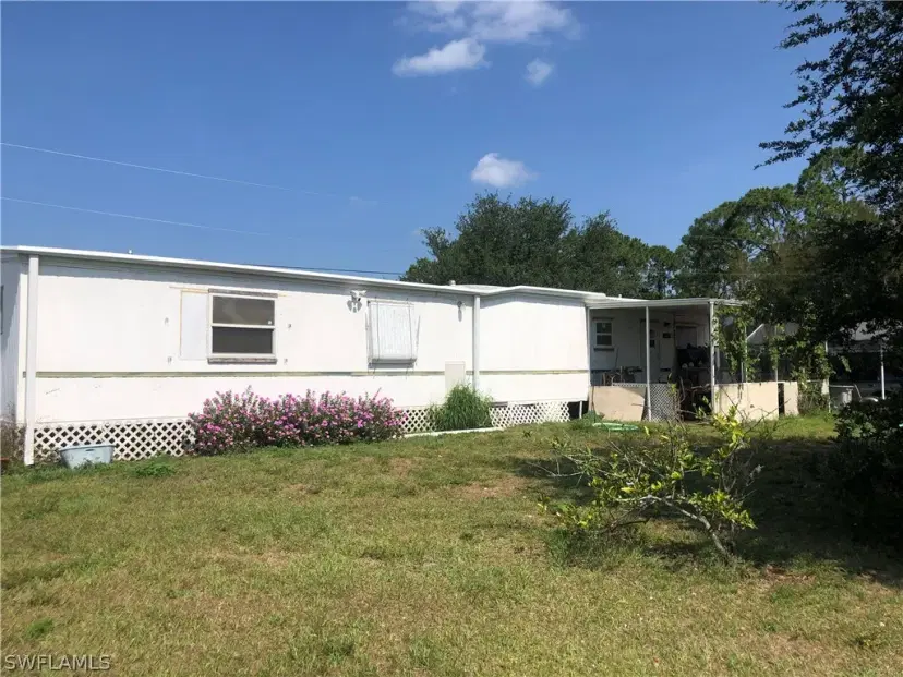 Picture of 8416 Everhart Dr, North Fort Myers FL 33917
