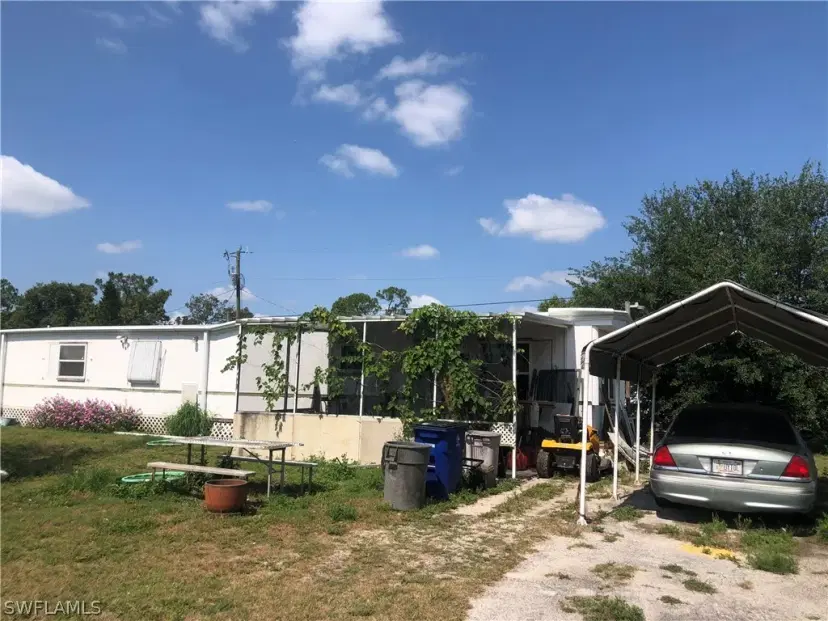 Picture of 8416 Everhart Dr, North Fort Myers FL 33917