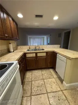 Picture of 3920 Orange Grove Blvd 3, North Fort Myers, FL 33903