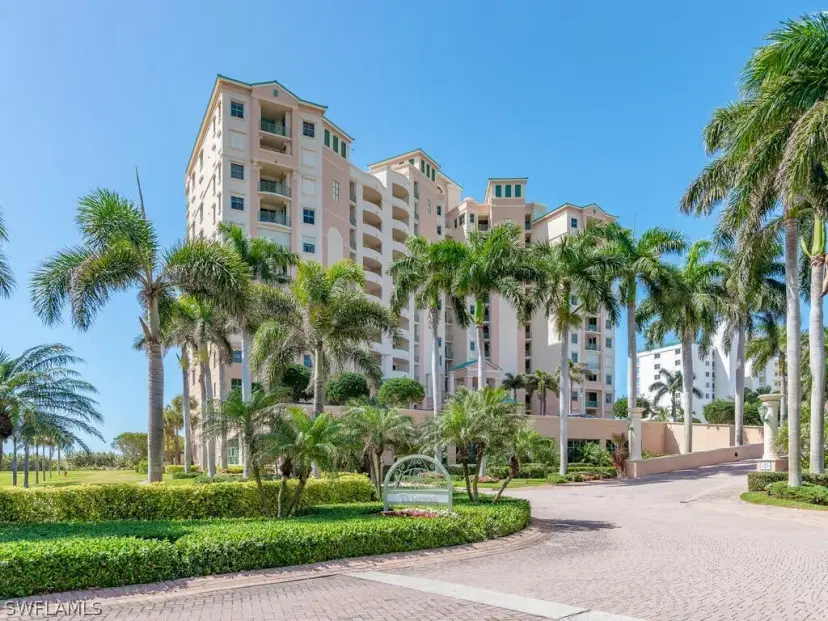 Picture of 930 Cape Marco Dr 906, Marco Island FL 34145