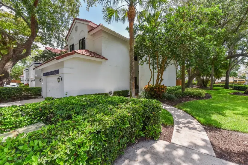 Picture of 5620 Amersham Way, Boca Raton FL 33486