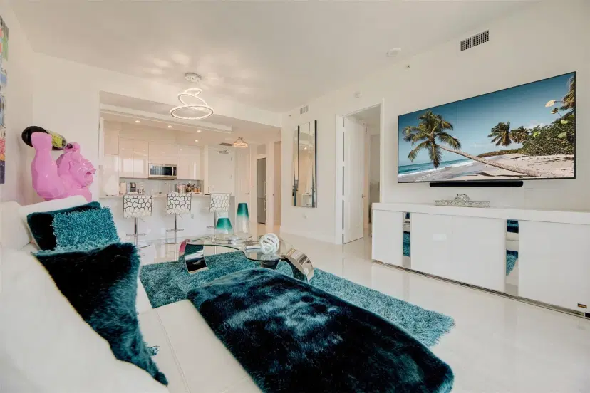 Picture of 347 N New River Dr 3107, Fort Lauderdale FL 33301
