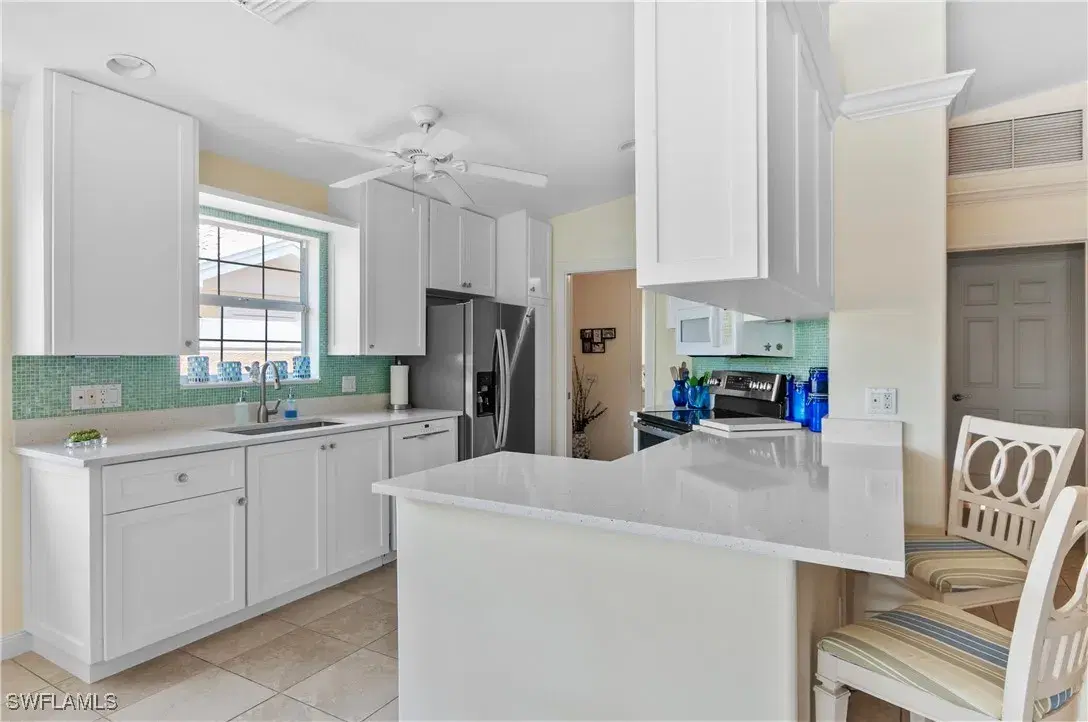 Picture of 7804 Umberto Ct, Naples, FL 34114