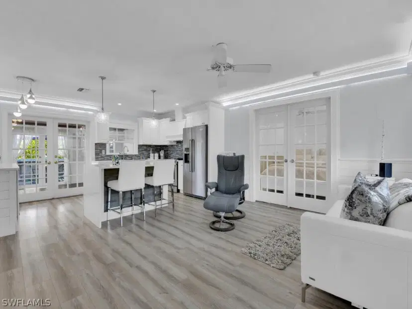 Picture of 27031 Forest Park Ave, Bonita Springs FL 34135