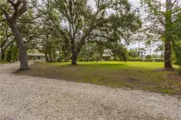 Picture of 14311 Cemetery Rd, Fort Myers, FL 33905
