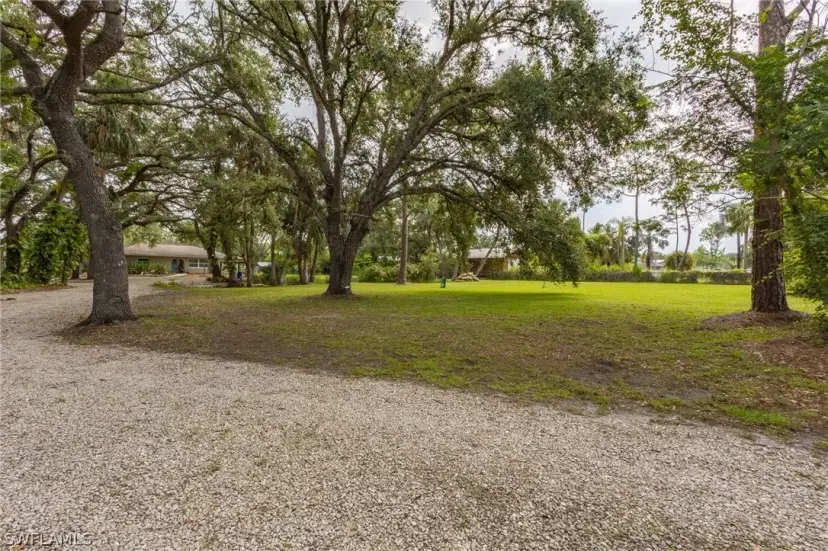 Picture of 14311 Cemetery Rd, Fort Myers FL 33905
