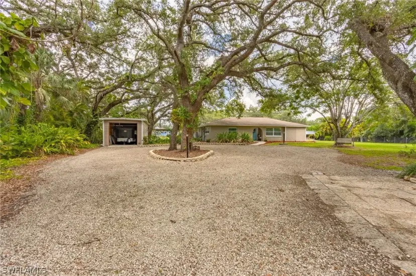 Picture of 14311 Cemetery Rd, Fort Myers FL 33905