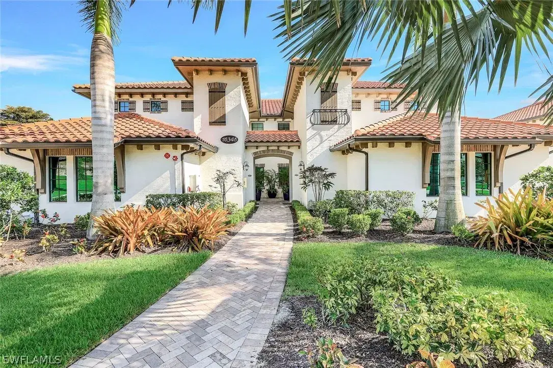 Picture of 16348 Viansa Way 102, Naples, FL 34110