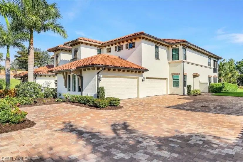 Picture of 16348 Viansa Way 102, Naples FL 34110
