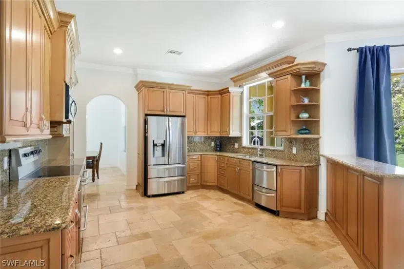 Picture of 3180 Safe Harbor Dr, Naples FL 34117