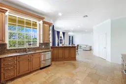 Picture of 3180 Safe Harbor Dr, Naples, FL 34117