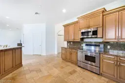Picture of 3180 Safe Harbor Dr, Naples, FL 34117