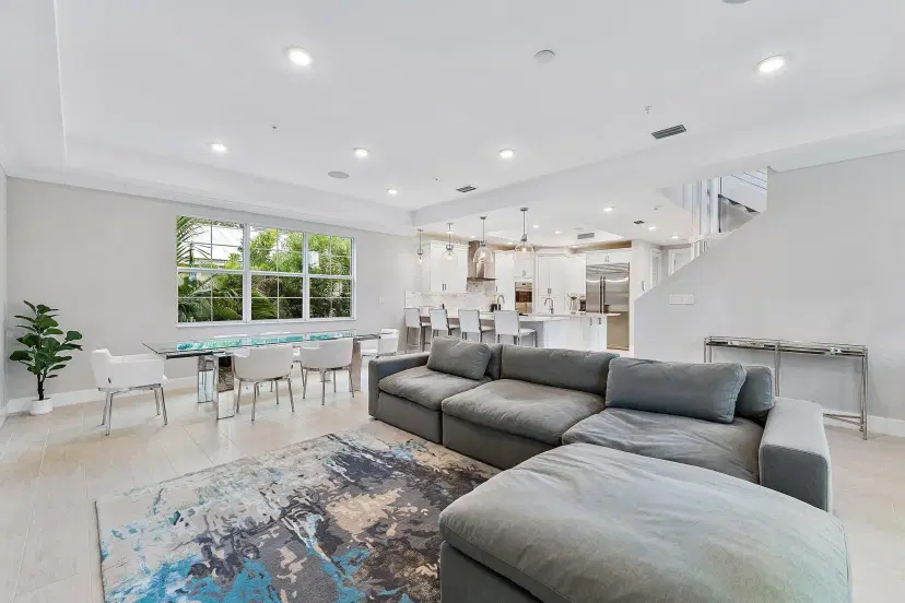 Picture of 1033 Harbor Villas Drive 4, North Palm Beach FL 33408