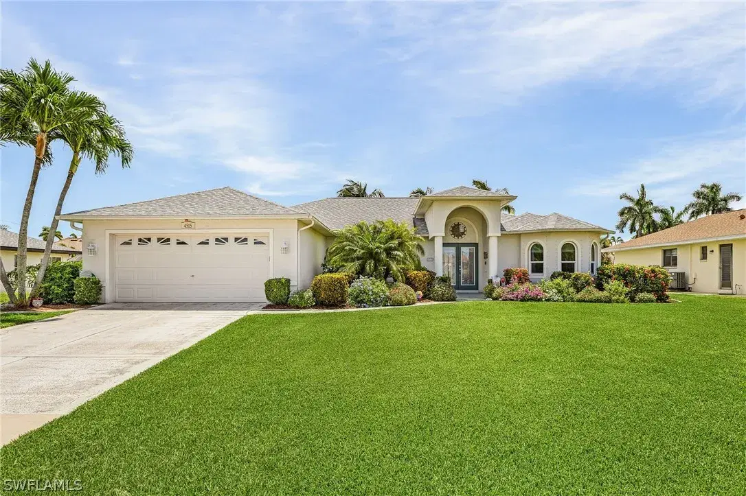 Picture of 4515 Pelican Blvd, Cape Coral, FL 33914