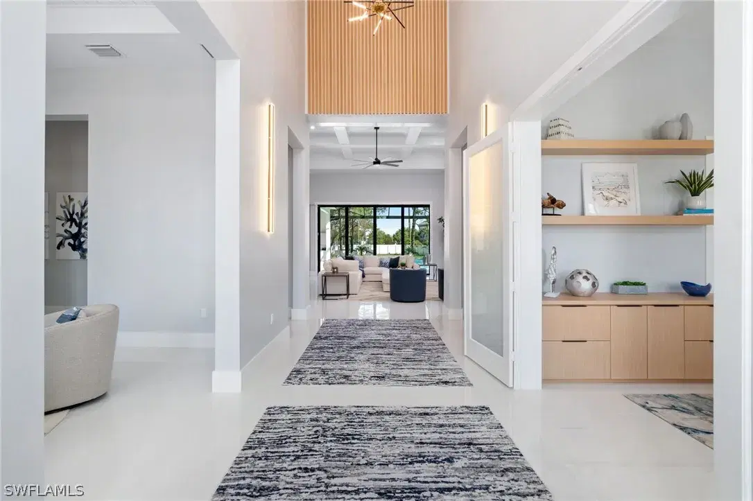 Picture of 10 Caribbean Rd, Naples, FL 34108