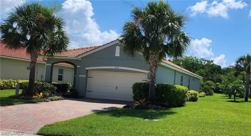Picture of 2142 Summersweet Dr, Alva FL 33920