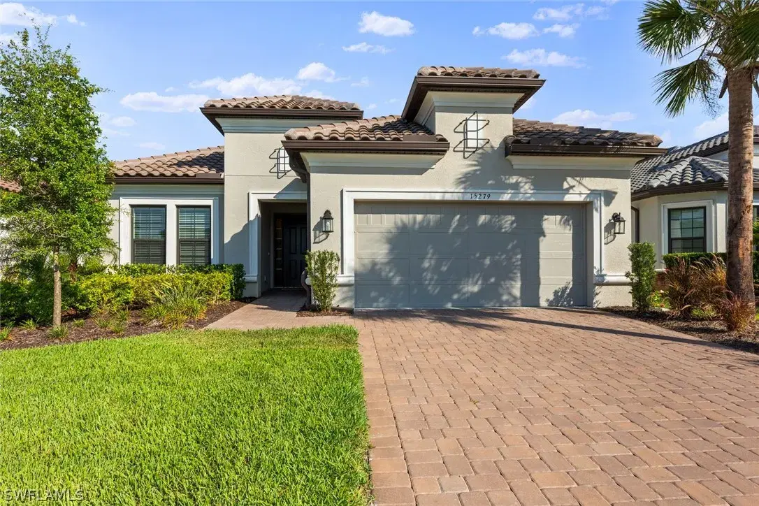 Picture of 15279 Arpino Ct, Naples, FL 34114