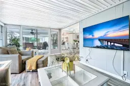 Picture of 7 Sonderhen Dr, Naples, FL 34114