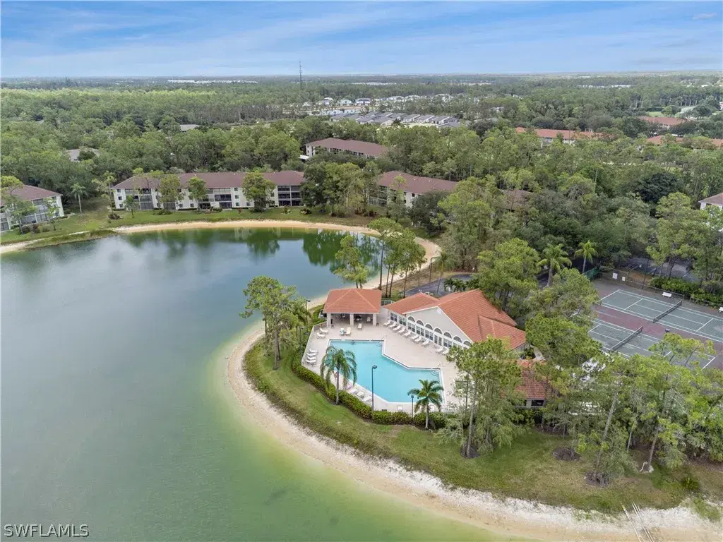 Picture of 5716 Deauville Cir I205, Naples, FL 34112