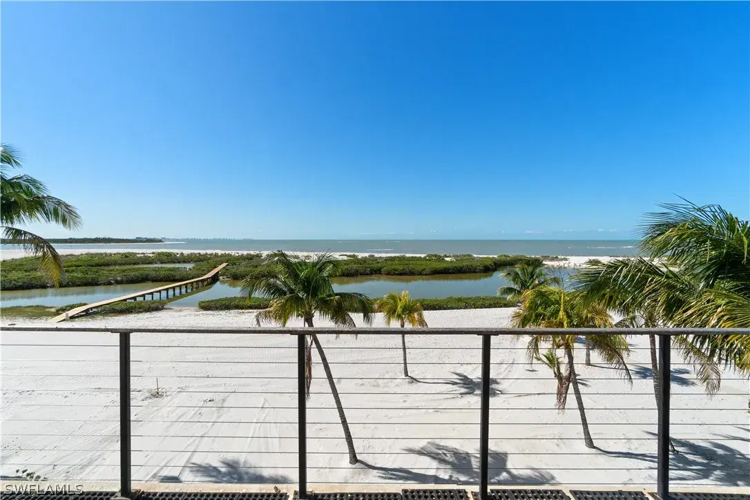 Picture of 8124 Estero Blvd, Fort Myers Beach, FL 33931