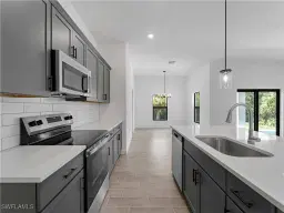 Picture of 1129 Augusta St E, Lehigh Acres, FL 33974
