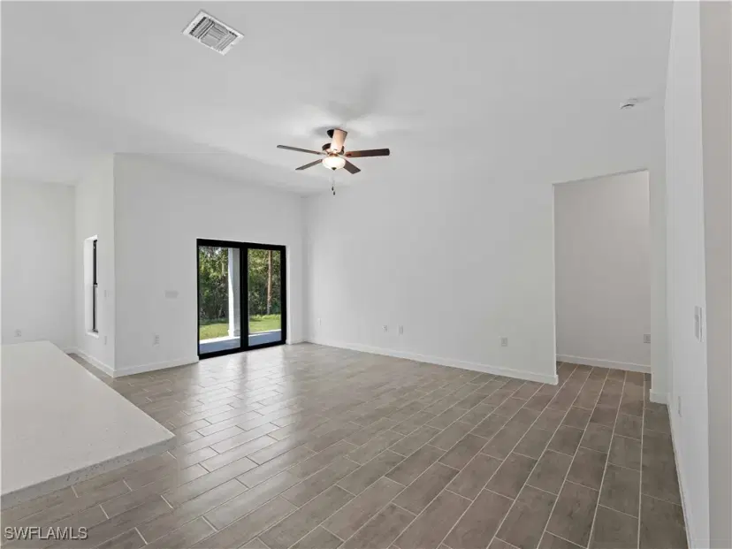 Picture of 1129 Augusta St E, Lehigh Acres FL 33974