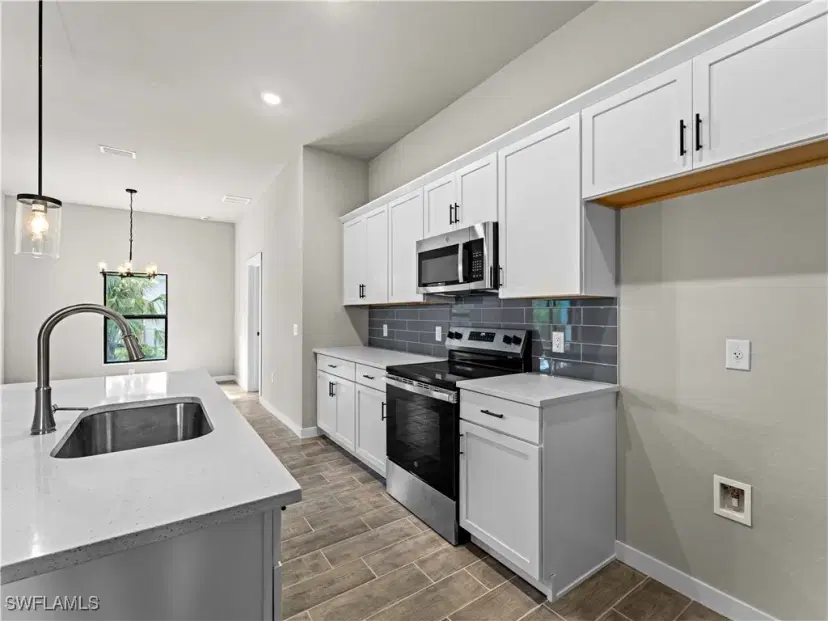Picture of 1133 Augusta St E, Lehigh Acres FL 33974