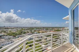 Picture of 1551 N Flagler Drive Uph 10, West Palm Beach, FL 33401