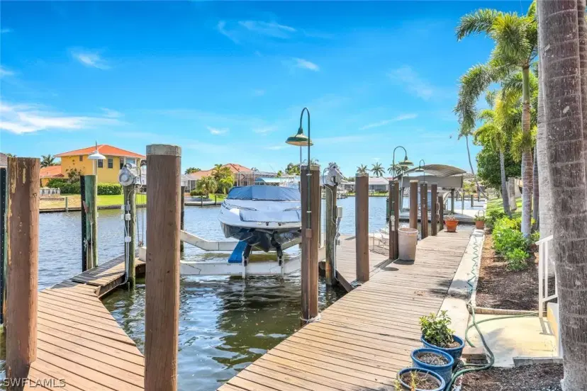 Picture of 1216 SW 50Th St, Cape Coral FL 33914