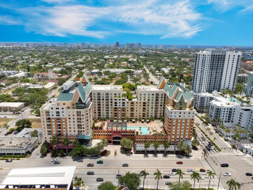 Picture of 110 N Federal Hwy 1404, Fort Lauderdale FL 33301
