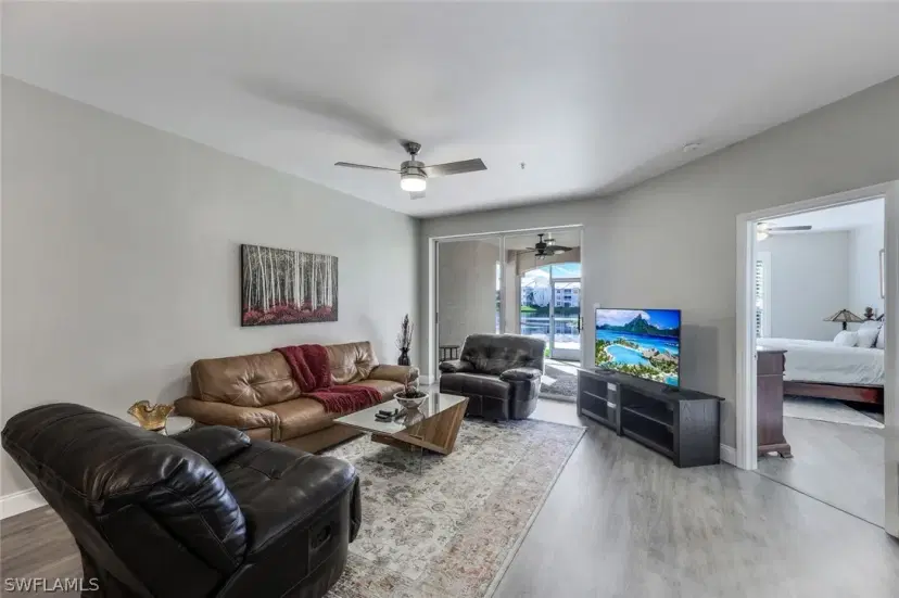 Picture of 9150 Southmont Cv 107, Fort Myers FL 33908