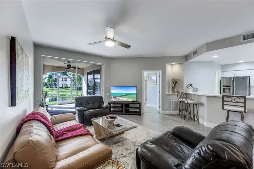 Picture of 9150 Southmont Cv 107, Fort Myers FL 33908