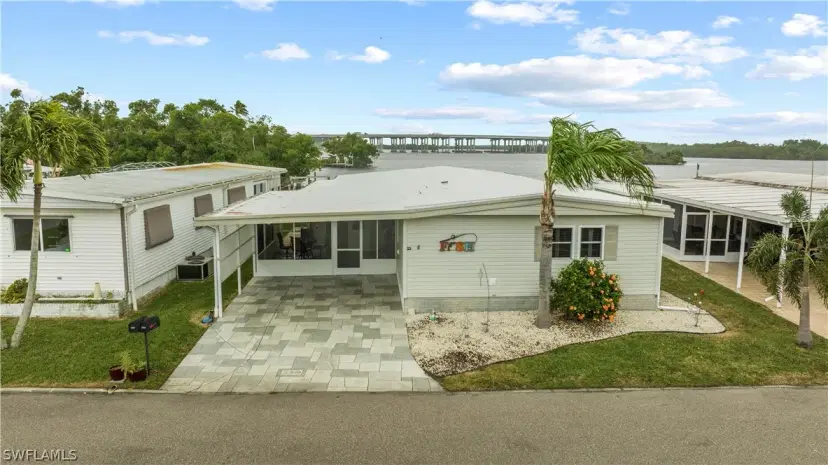 Picture of 339 Shoreland Dr, Fort Myers FL 33905