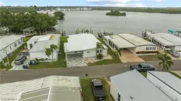 Picture of 339 Shoreland Dr, Fort Myers, FL 33905