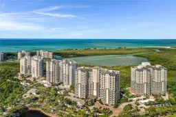 Picture of 295 Grande Way T-05, Naples, FL 34110