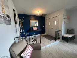Picture of 4337 S Bay Cir, North Fort Myers, FL 33903