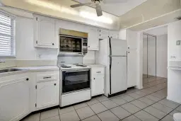 Picture of 3810 Via Poinciana 502, Lake Worth, FL 33467