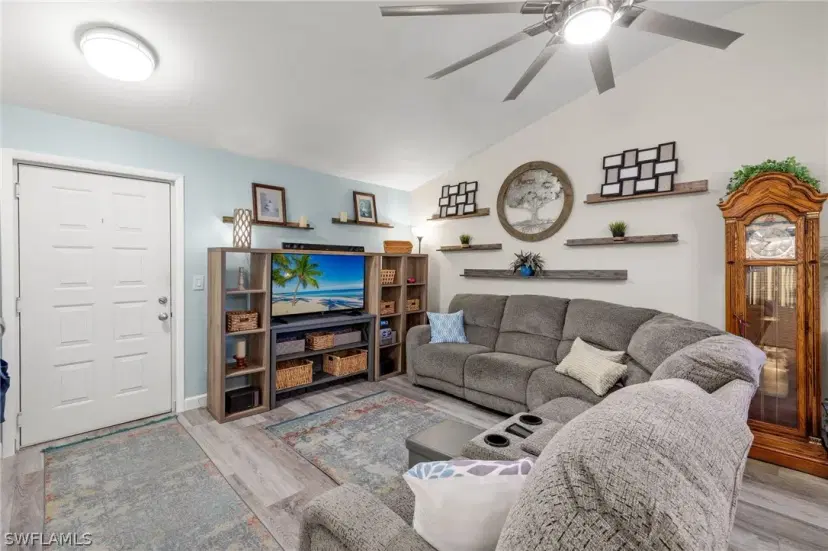 Picture of 13264 White Marsh Ln 3328, Fort Myers FL 33912