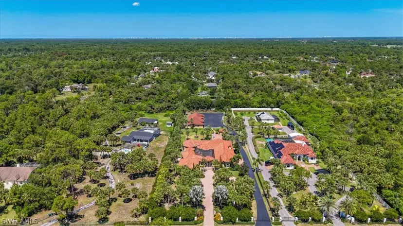 Picture of 371 17Th St Nw, Naples FL 34120