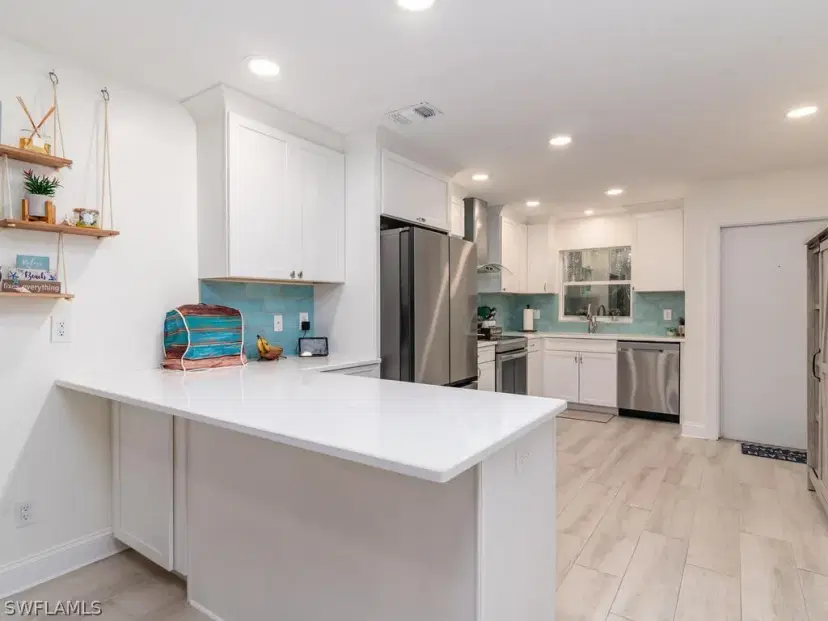 Picture of 1220 SE 40Th St 8, Cape Coral FL 33904