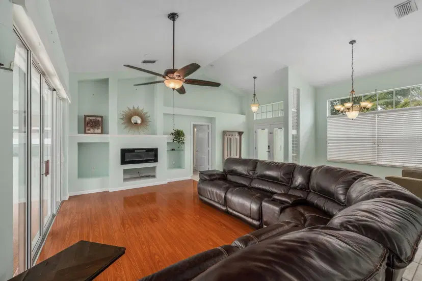 Picture of 480 SW Holden Terrace, Port St Lucie FL 34984