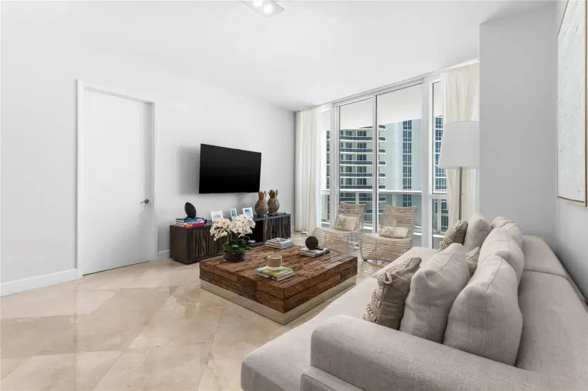 Picture of 15901 Collins Ave 803, Sunny Isles Beach FL 33160