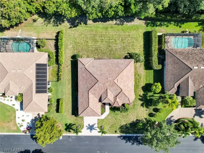 Picture of 10079 Hidden Pines Ln, Bonita Springs FL 34135
