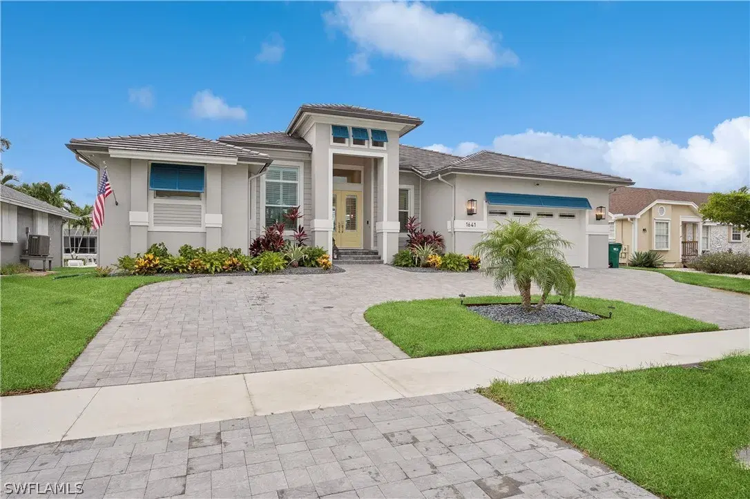 Picture of 1641 Orleans Ct, Marco Island, FL 34145